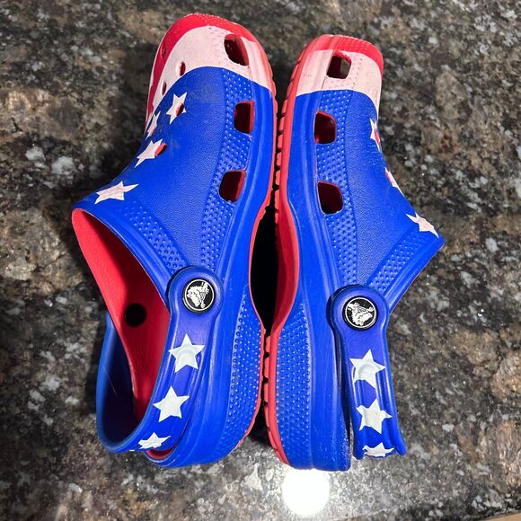 Crocs Classic American Flag USA Kids Youth/Junior Size 2 GUC Sandals - Picture 6 of 6